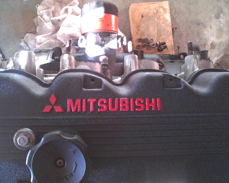 Mitsubishi scripted valve cover